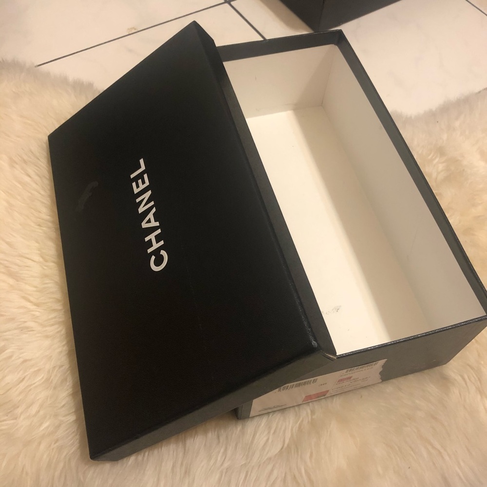 Empty Authentic Chanel Shoebox Flats Sandals shoes